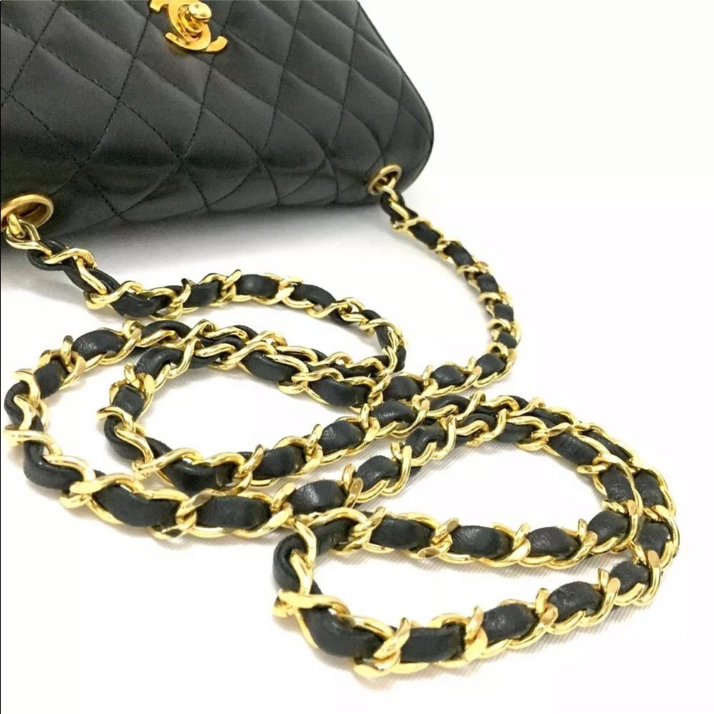 ❤️❤️❤️❤️🙏CHANEL Mini Classic Black/Gold Chain Flap Bag - Picture 7 of 11